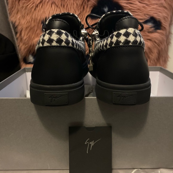 🔥🔥Giuseppe Zanotti Frankie Low-top Sneakers - Picture 5 of 9